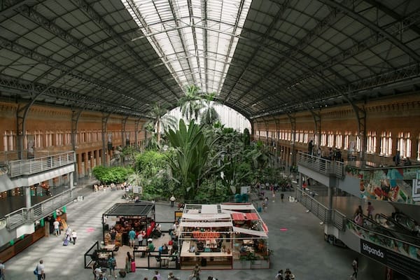 Puerta de Atocha v Madridu
